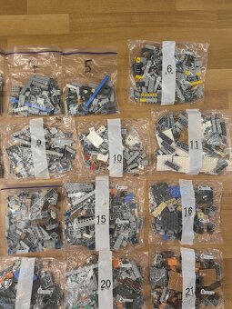 Lego 21137 Minecraft The Mountain Cave - 4