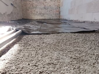 Realizujeme striekané liate izolácie - 4