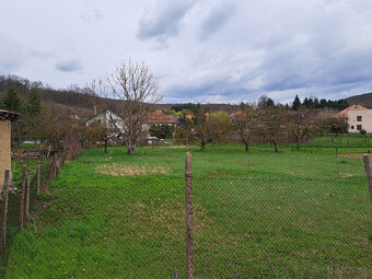 Nová Ves – pozemok (vhodný na výstavbu) - 4