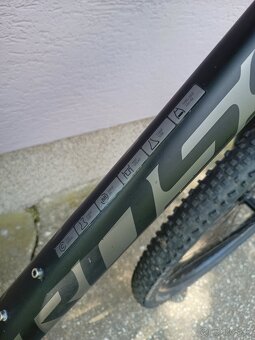 Karbon horsky bicykel KROSS 29", L, SLX - 4