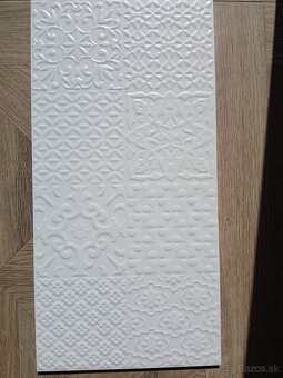 Nástenné glazurované obkladačky - 4