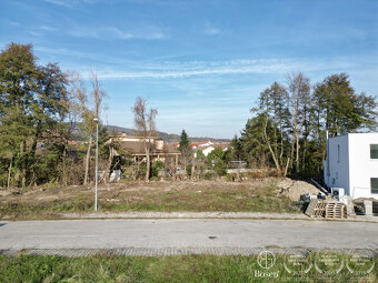 BOSEN | Stavebný pozemok s potokom, Limbach, 1379m² - 4