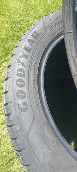 235/55 r19 - 4