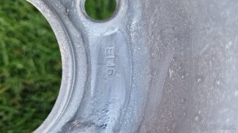 Plechovy disk 5x108 r17. - 4