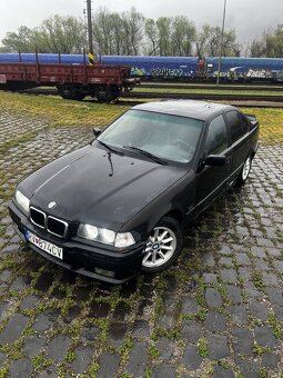 BMW e36 320i drift - 4
