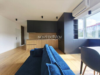 ZARIADENÝ a ihneď voľný - 2 i byt s balkónom - 4