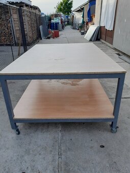 Predám velký pracovný stôl - 4