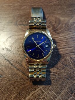 Pozlatene hodinky GEVEVES - 4