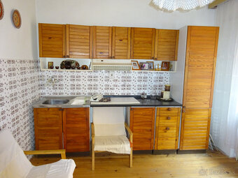 EXKLUZÍVNE, priestranný rod.dom na 8á pozemku, ihneď voľný - 4