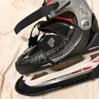 Korčule Fila X-One Ice – nastaviteľné (veľ. 32–35) - 4