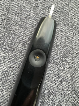 P: Philips Sonicare USB nabíjačky/základne + kefku - 4