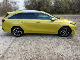 Kia Ceed SW 1.6 CRDi MHEV Gold A/T - 4