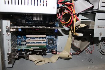 Retro AMD Sempron Windows 98 SE ORIGINAL - 4