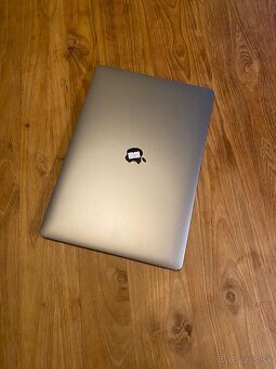 ZÁRUKA | Macbook Pro 2019 - 4