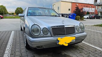 Mercedes W210 E240 V6 Avantgarde - 4