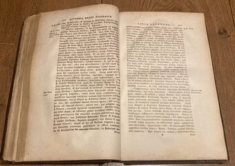 Francisco Kazy - Historia Regni Hungariae I + II - 4