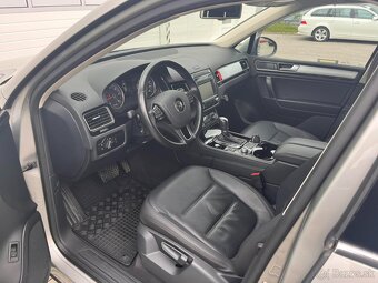 Volkswagen Touareg II 3.0 V6 TDI BMT 4MOTION Mountain - 4
