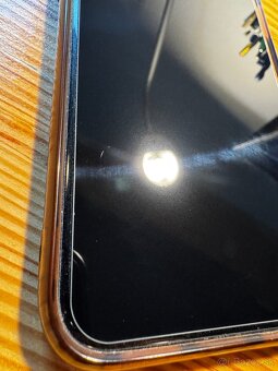 Apple iPhone 11 128GB - 4
