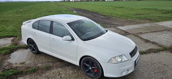 Škoda Octavia RS 2.0 TFSI - 4