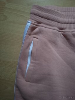 Pudrovoružové tepláky Adidas M - 4