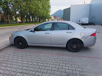 Honda Accord 2,2 103kW - 4
