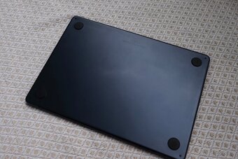 Apple Macbook Air M2 - 4
