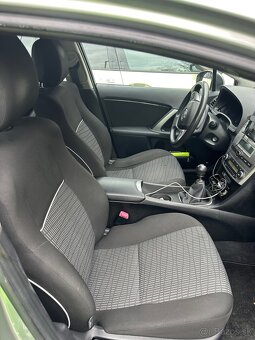 Toyota Avensis 1,6 VVT-I Terra SR - 4