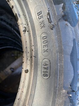 Michelin Agilis Alpin 215/60R17C - 4