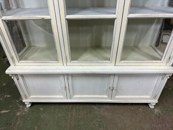 Presklená skrinka z masívu - 4