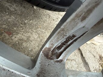 Originál VW sada alu disky R17 s pneu 225/45 - 4