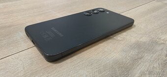 Predam samsung S23 256gb - 4