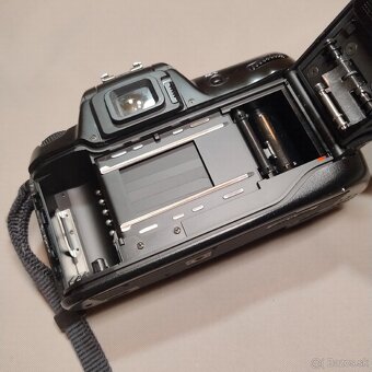 Nikon F60 - plne funkčný - 4