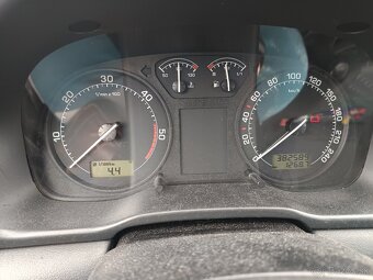 Škoda Octavia TDI 66kw r.v.2002 - 4