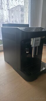 Predám kávovar Delonghi magnifica evo - 4