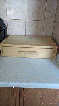 Drevený príborník - 4