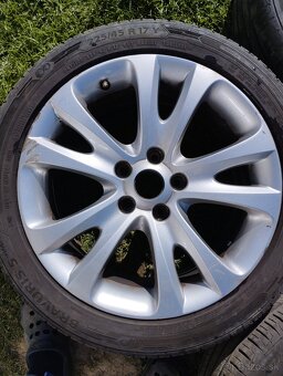 225/45 r17 - 4