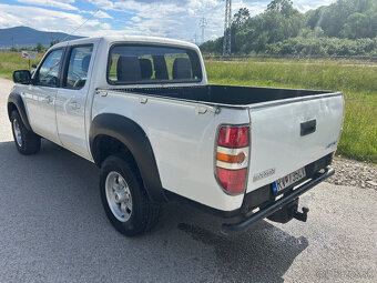 Mazda bt-50 2.5 TD - 4