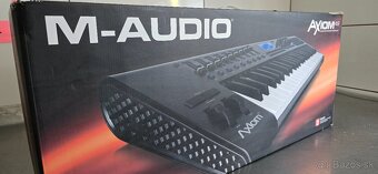 Klavesy axiom49 - 4