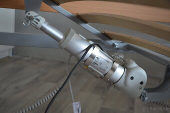 Zdravotnícka posteľ s elektrickým zdvihom a polohovaním - 4