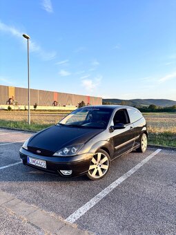 Ford Focus Mk1 - 4
