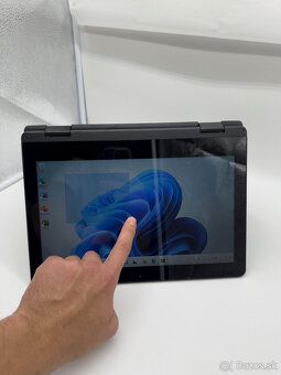 Windows Notebook,tablet 2V1 ​Lenovo,2.6ghz/4GB ,SSD 128gb, 8 - 4