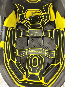 Bauer hokejove korcule s hokejovou prilbou - 4