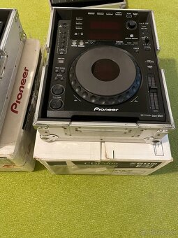 Pioneer cdj900 + Behringer Dx 2000 - 4