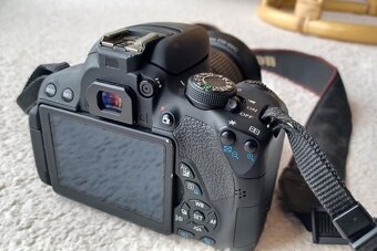 Canon 700D za zostatkovú cenu - 4