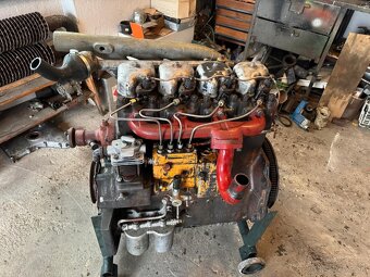 Motor Zetor 6911 - 4