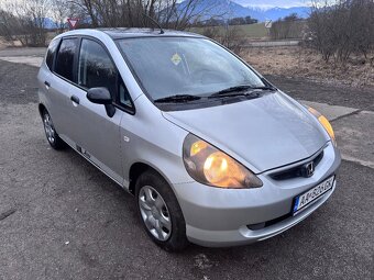 HONDA JAZZ 2005 1.2 57kW 5MT - 4