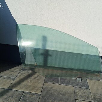 Predaj predné pravé dvere Mercedes B - 4