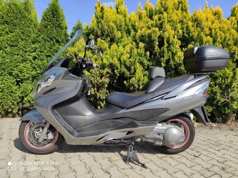 Suzuki Burgman AN 400 - 4
