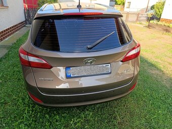 Hyundai i30 combi r.2012 1.6crdi 94kw - 4