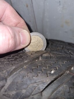 Plechy Ford R14 - 4